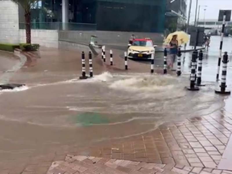 Dubai Is Roaring With Rains, Roads Facing Rivers
