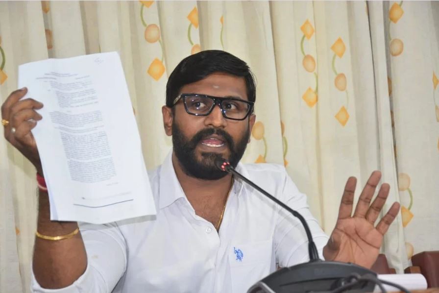 MLC Balmoor Venkat Slams KTR