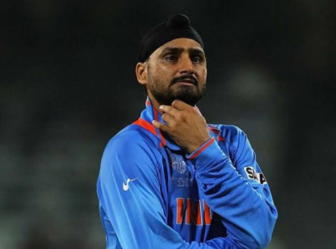Harbhajan Rules Out SRH Playoff Chances Whats Their Path Forward