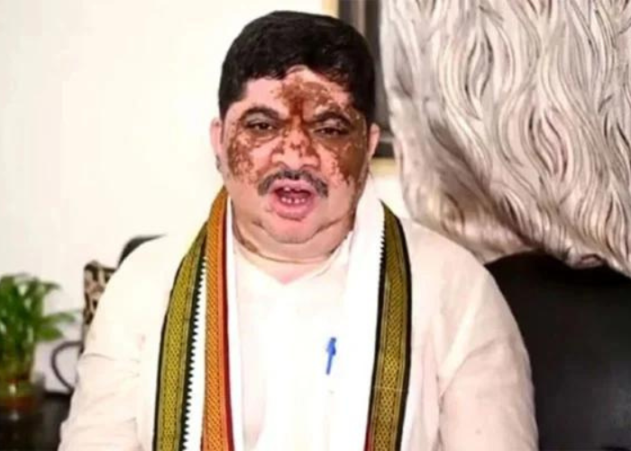 Minister Ponnam Fire On Prime Ministers Comments