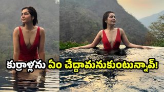 Raashi Khanna in Bikini
