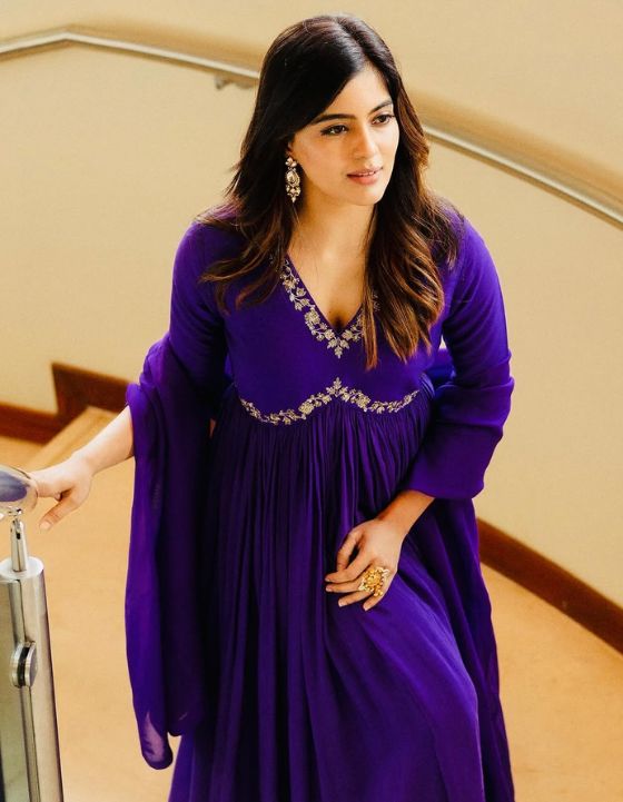 Amritha Aiyer ( Image Source: Instagram) Amritha Aiyer Photo Gallery