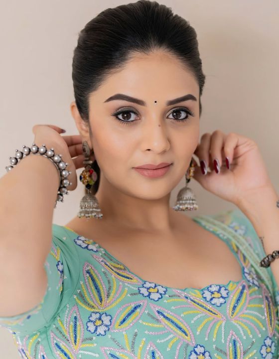 Sreemukhi Photo gallery