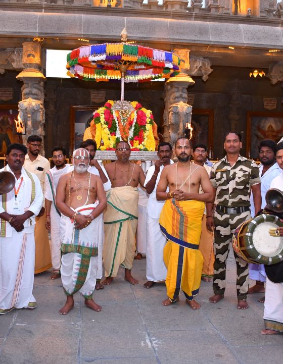 yadadri temple gallery