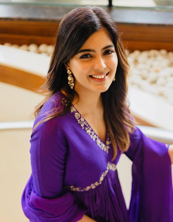 Amritha Aiyer ( Image Source: Instagram) Amritha Aiyer Photo Gallery