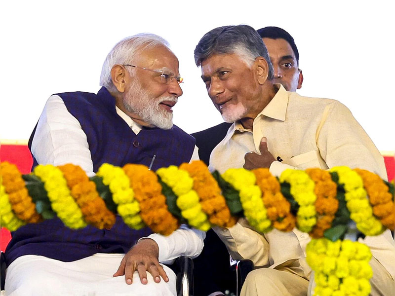 Chandrababu-And-Modi