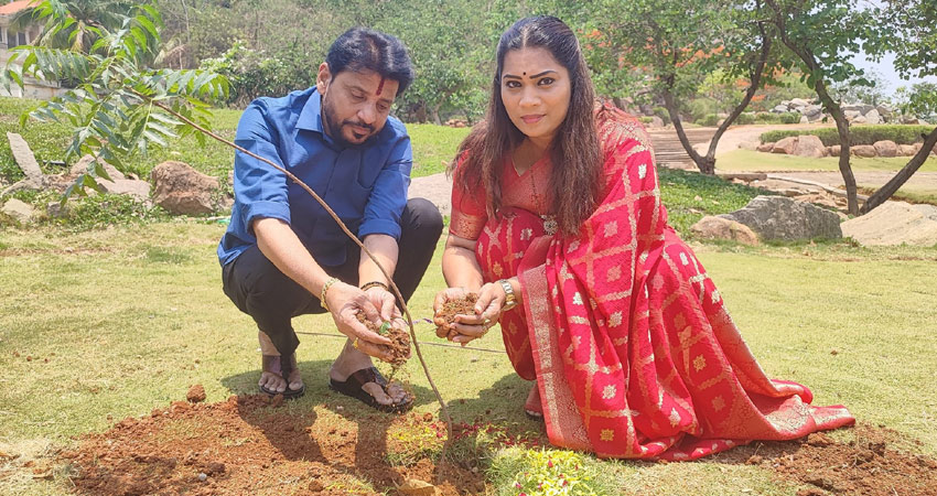 Duvvada And Divvela Harithaharam