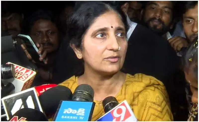 Vallabhaneni Vamsi Wife