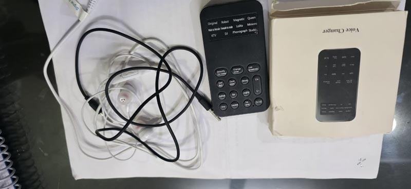 Voice Change Device